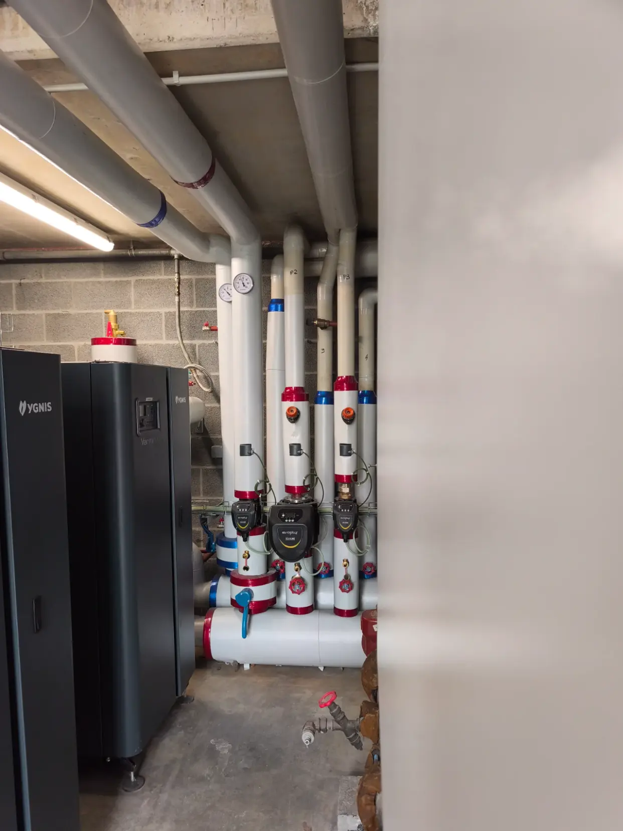 Installation chaufferie YGNIS avec tuyauterie